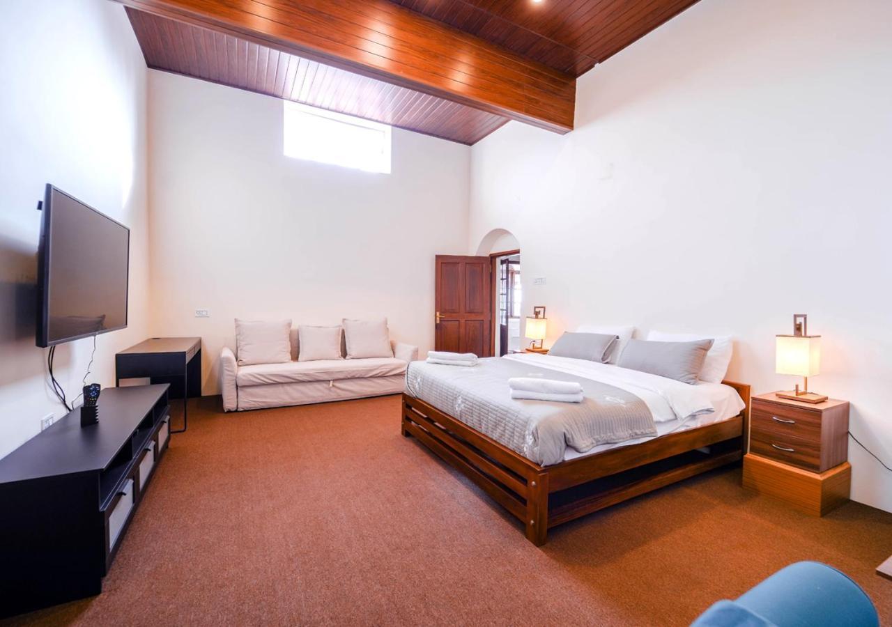 Lauriston Ooty Town Heritage Bungalow By Voye Homes Exteriör bild