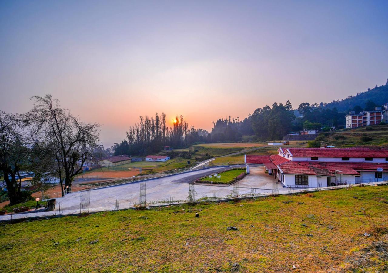 Lauriston Ooty Town Heritage Bungalow By Voye Homes Exteriör bild